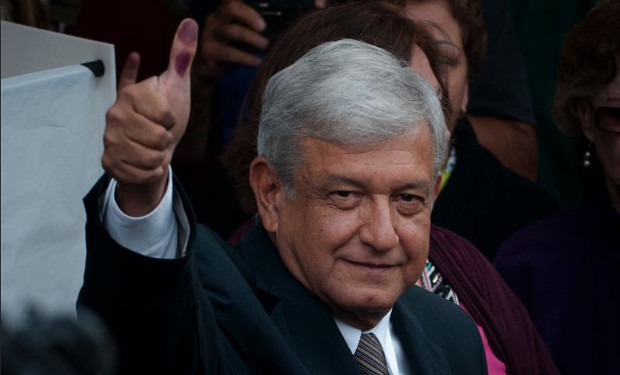 Il presidente del Messico: Zelenski Nobel per la Pace? Perché non il papa o il segretario dell'ONU?
